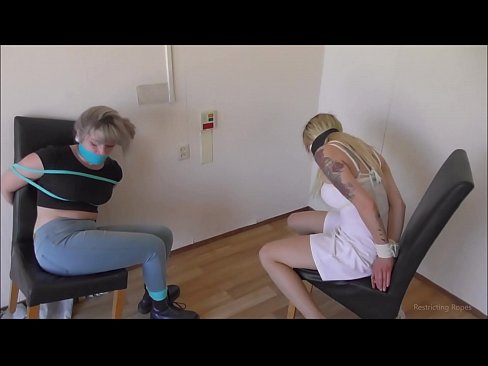 ❤️ Fíkill / bundin og kæfð / stúlka í neyð ❤ Kynlífsmyndband á is.pornpictureshq.ru ﹏